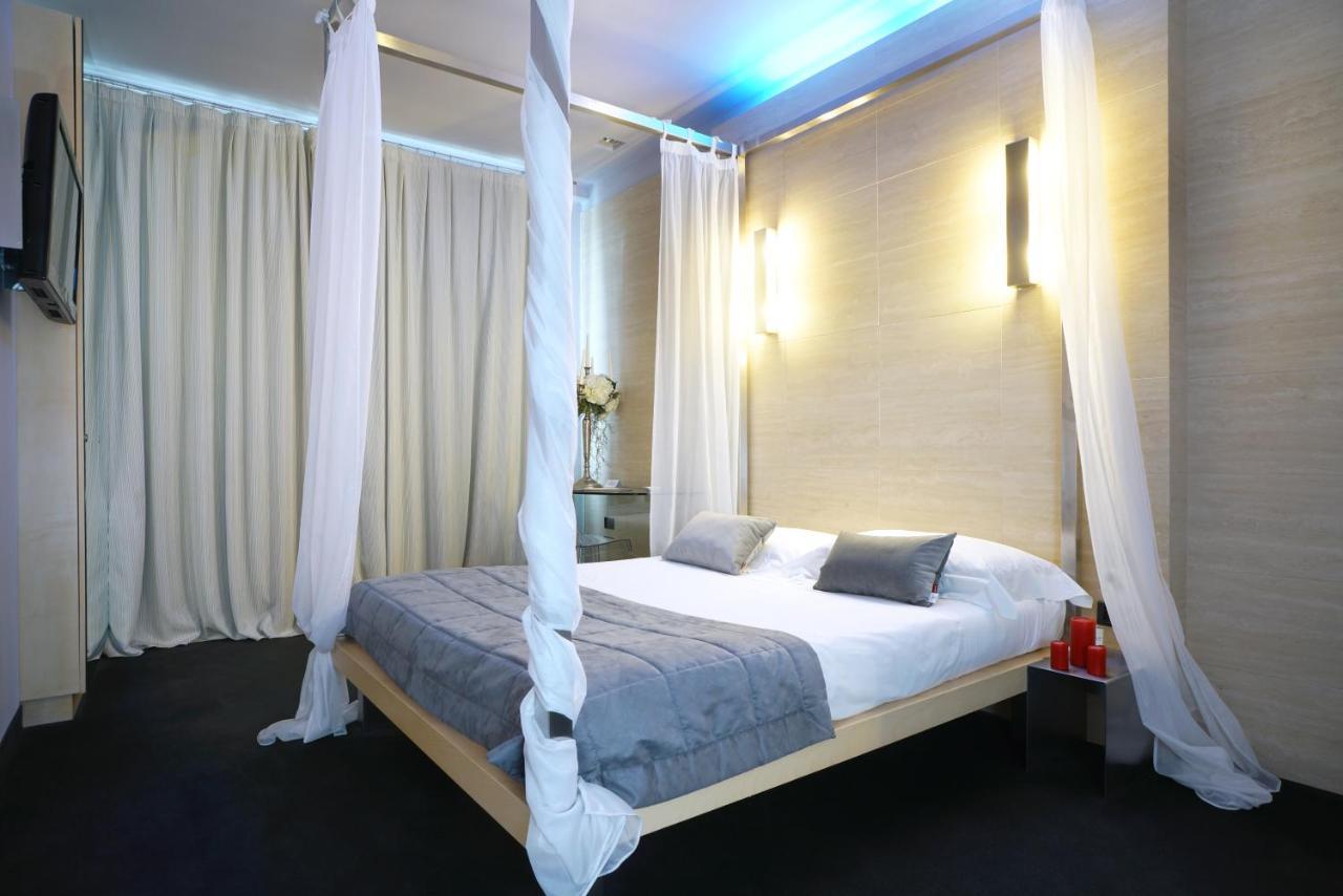 Hotel Europa Pallazzolo sullʼOglio エクステリア 写真